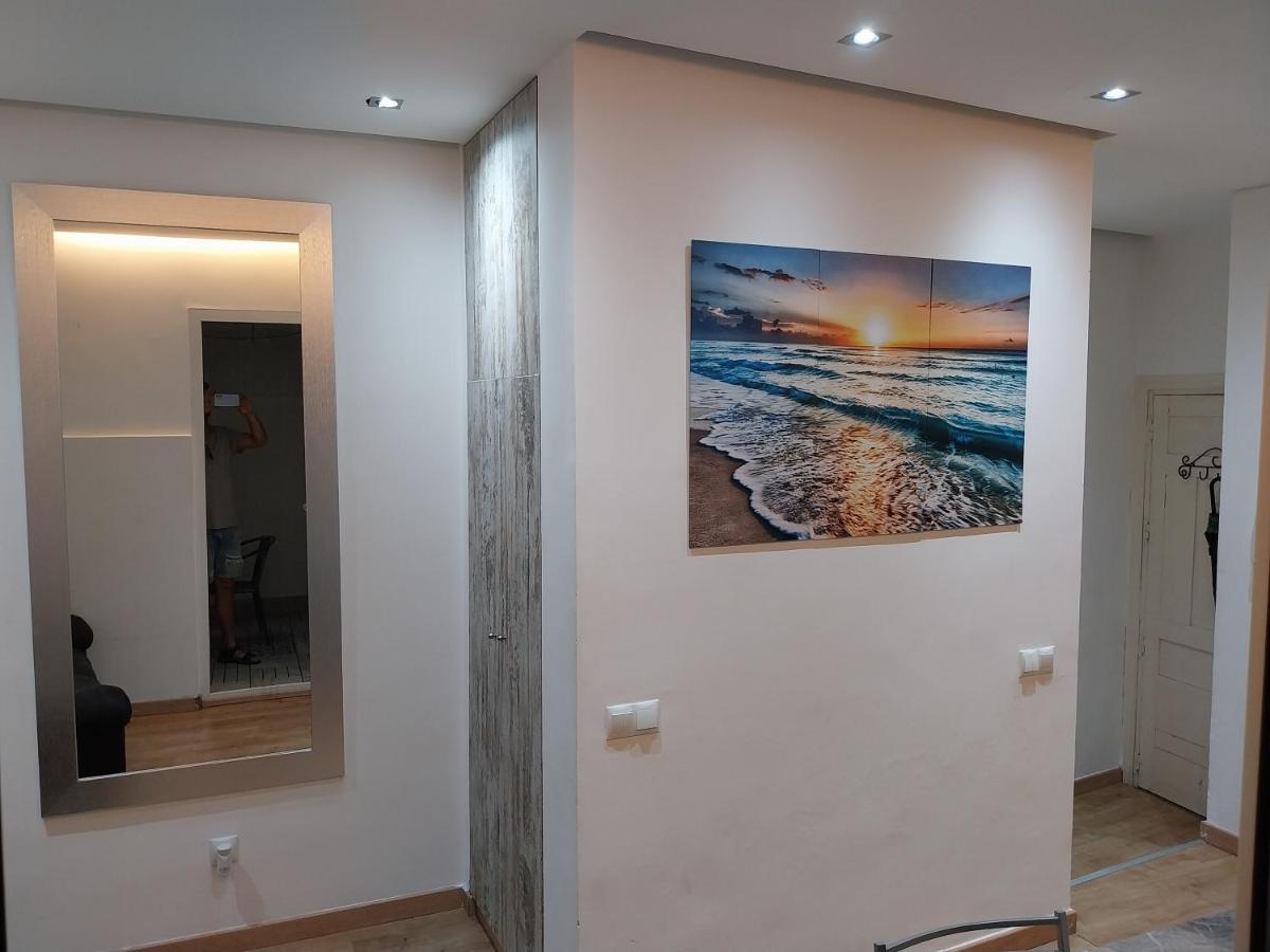 Centrico Apartamento Con Patio Madrid Eksteriør bilde